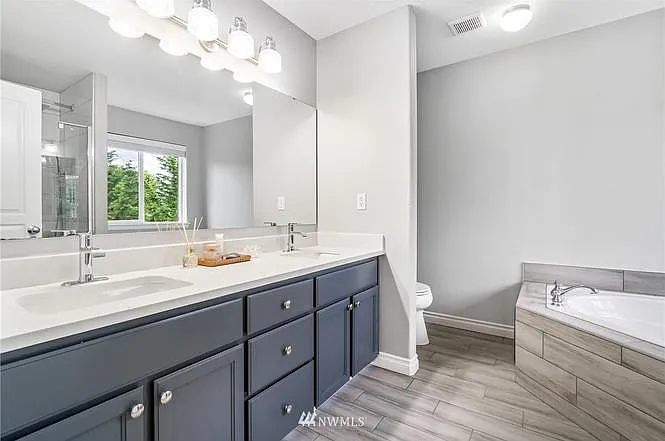 6834 SE 5th St — Photo 3