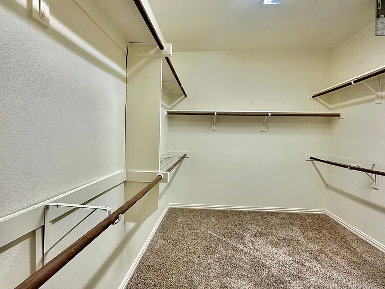 4001 Muscadine Dr — Photo 47
