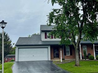 47 Clover Ct, Ephrata, PA 17522