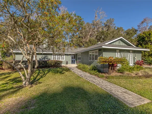 209 Palmetto Ct, Saint Simons Island, GA 31522