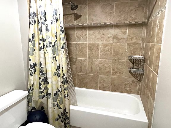 4th image of 6447 SE Windsong Ln #110