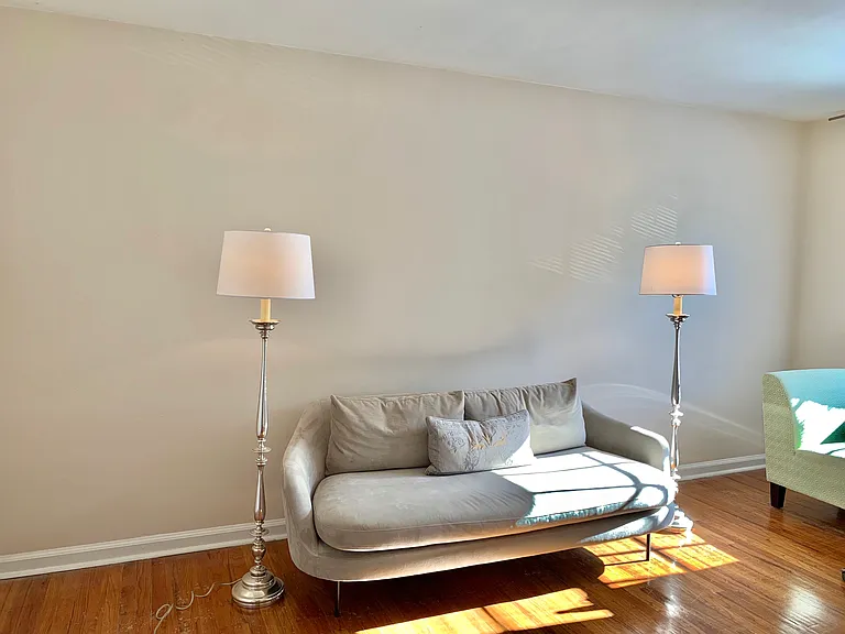 2841 Thornhill Rd — Photo 36