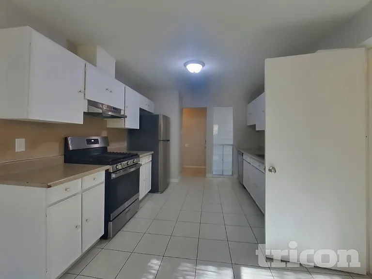 2830 Judith Ln — Photo 6