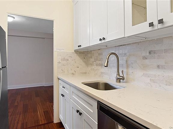 3rd image of 2621 Palisade Ave APT 12K