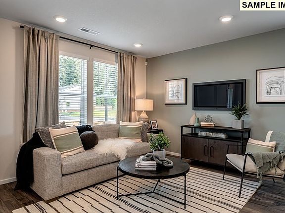 5th image of 10424 NE 120th Pl