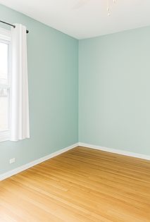 2nd image of 6309 N Washtenaw Ave APT 1