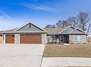 14810 Larry Ln, Hallsville, MO 65255