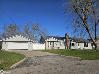 2 Carter Ct, Ottumwa, IA, 52501