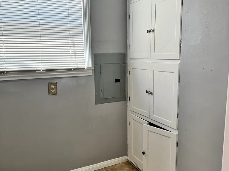 4667 Long Branch Ave — Photo 6