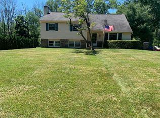 423 Merion Dr, Newtown, PA 18940