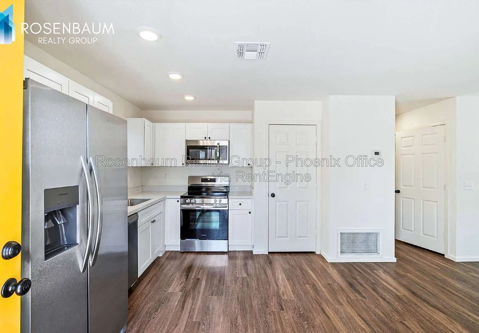 4 bed, 2.0 bath, 1145 sqft, $1,799 — Photo 3