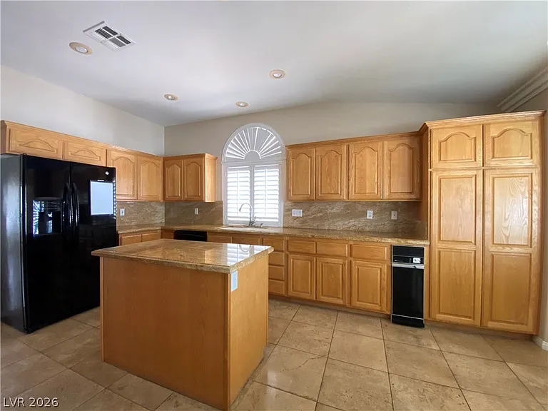 7816 Waterfalls Ave — Photo 14