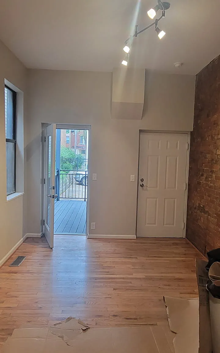 2 bed, 1400 sqft, $1,750 — Photo 2