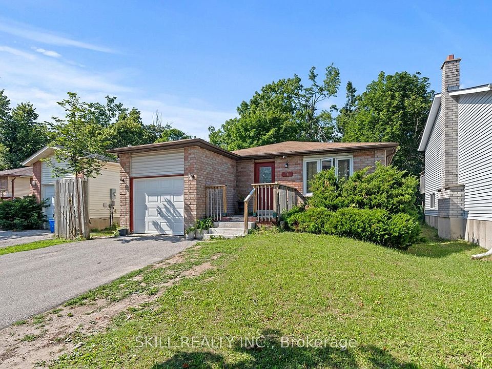1st image of 141 Hickling Trl