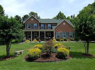 4910 Webfoot Ct, Waldorf, MD