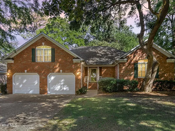 705 Sea Castle Court, Wilmington, NC 28412