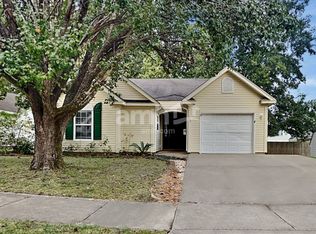 125 Lowndes Rd, Goose Creek, SC 29445