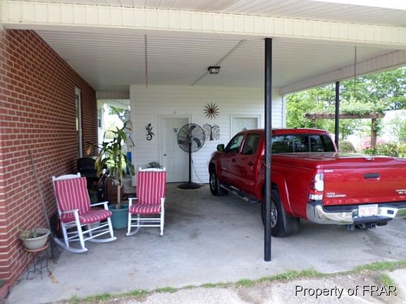 4th image of 408 E Harrington Ave