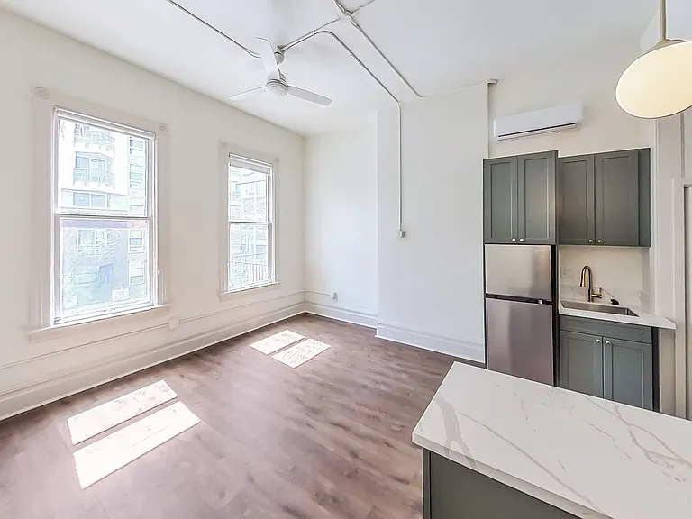 WLA 509 Park — Photo 9