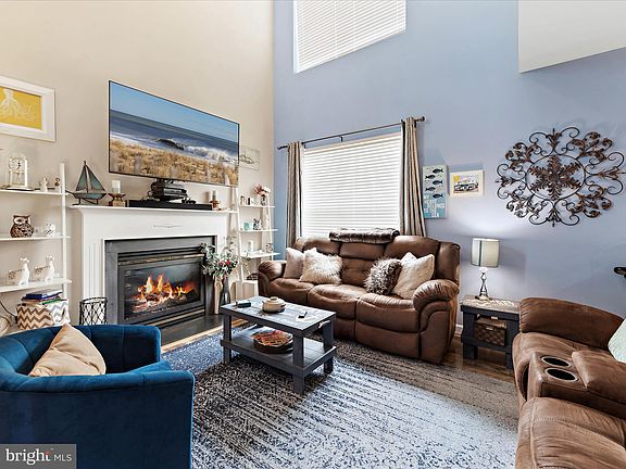 4th image of 37016 Owl Dr