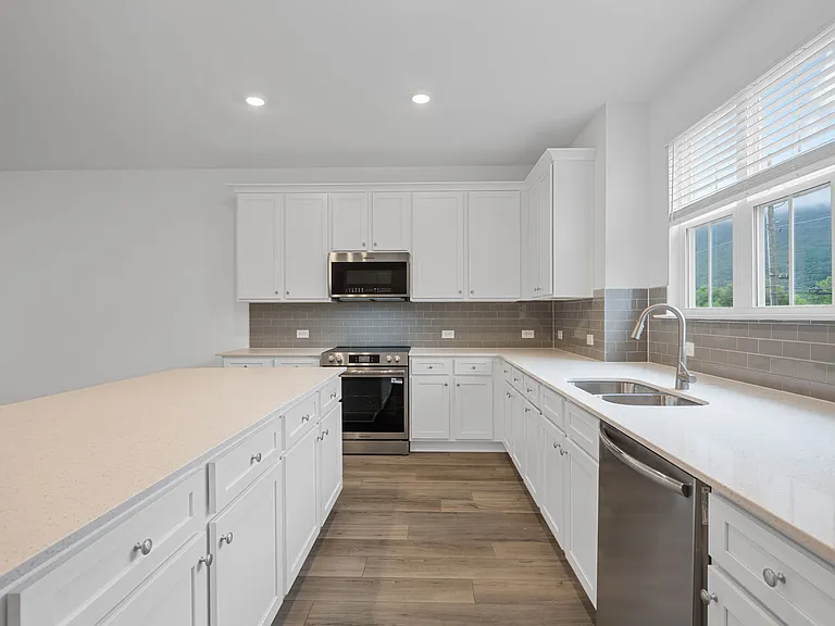 3227 Aberdeen Row — Photo 29