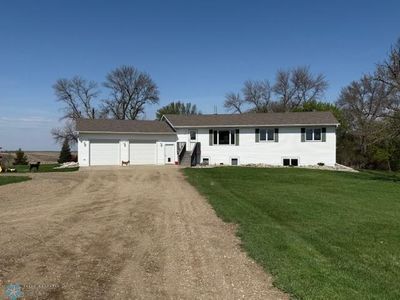 6875 174th Ave SE, Wahpeton, ND, 58075