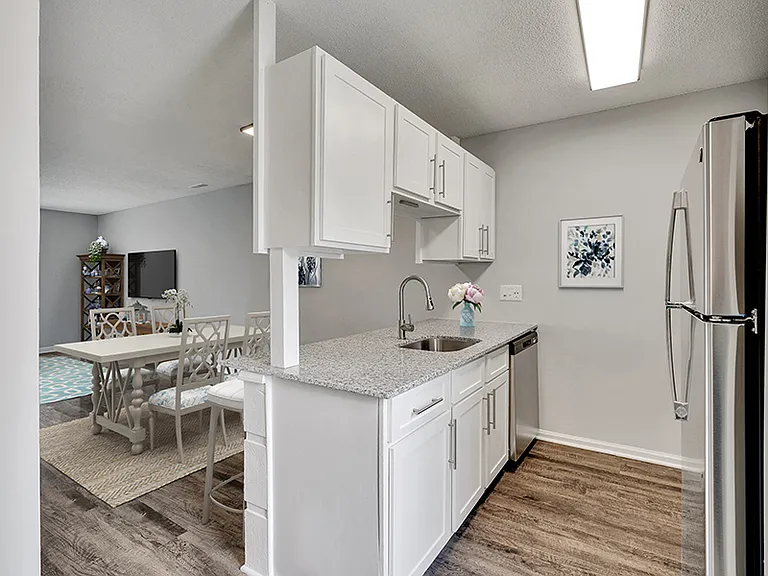 Harbor Station Townhomes — Photo 9