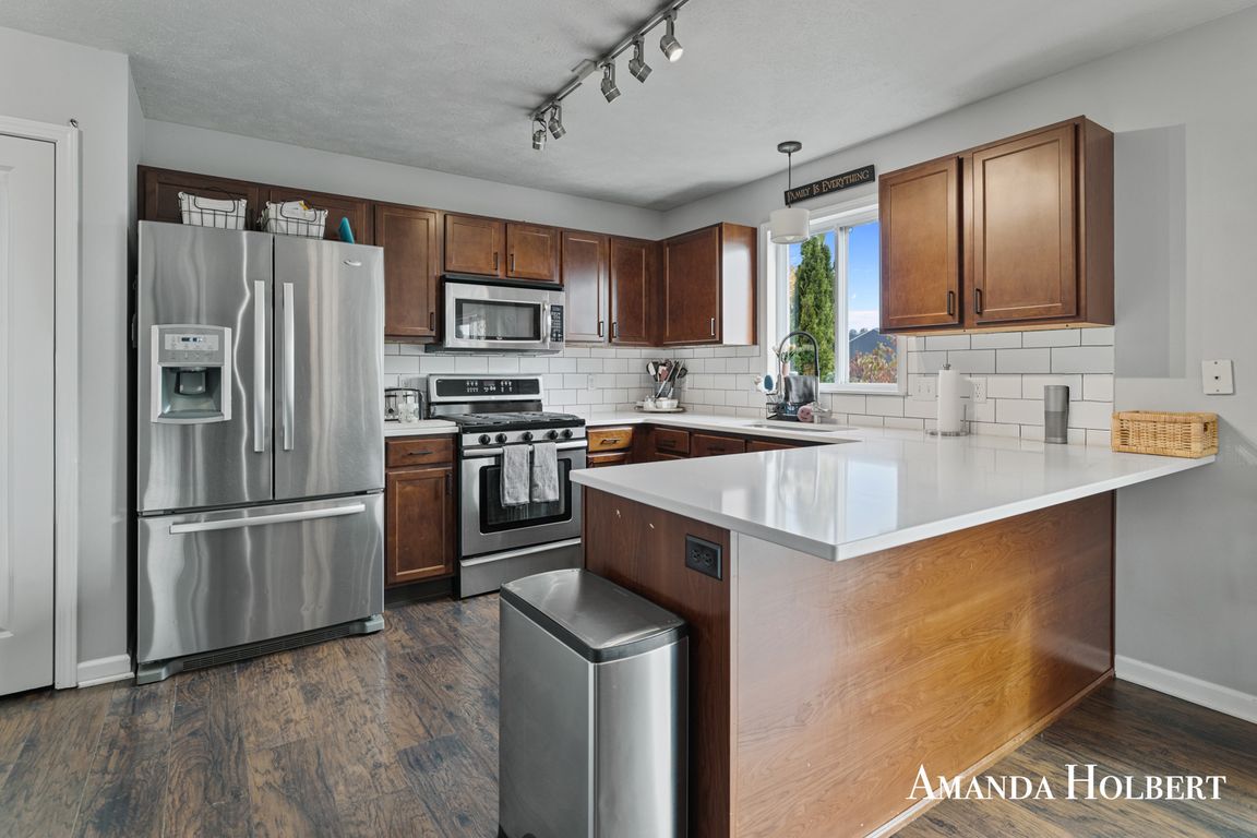 next background image