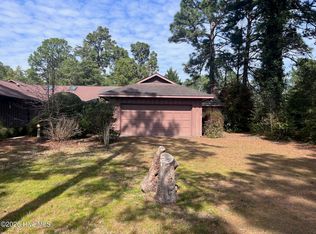 260 Fairway Dr, Southern Pines, NC 28374