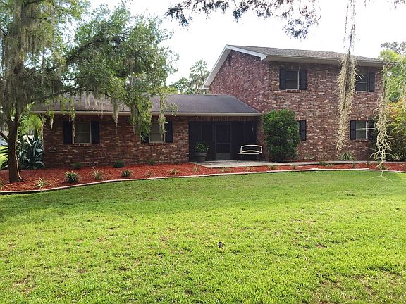 3rd image of 20478 Gardenia Dr