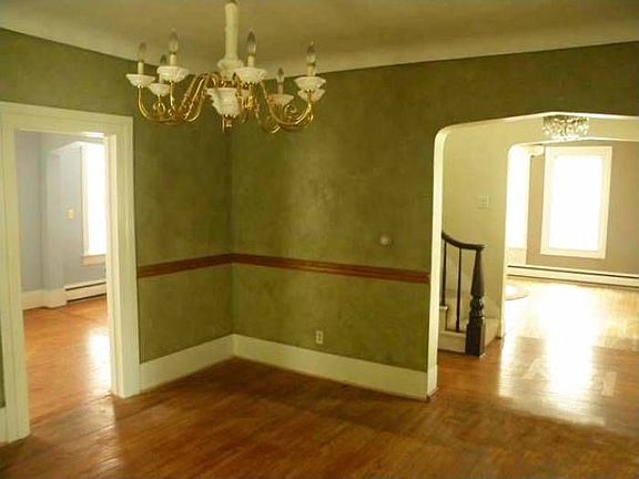 5th image of 800 Water St