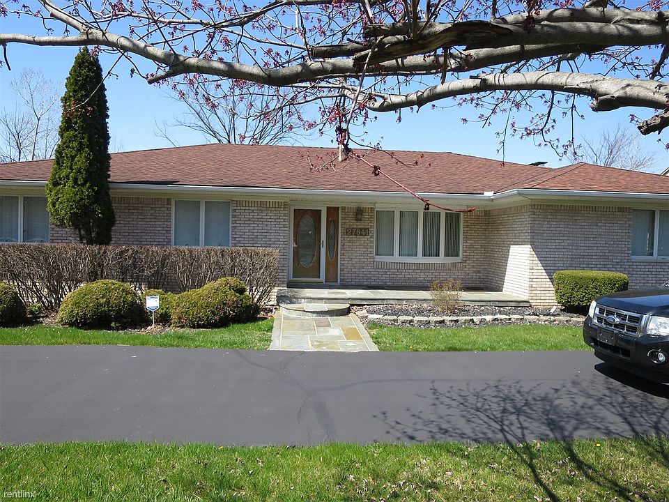 27841 Rainbow Circle