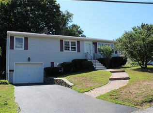 9 Johnson Ave, Johnston, RI 02919
