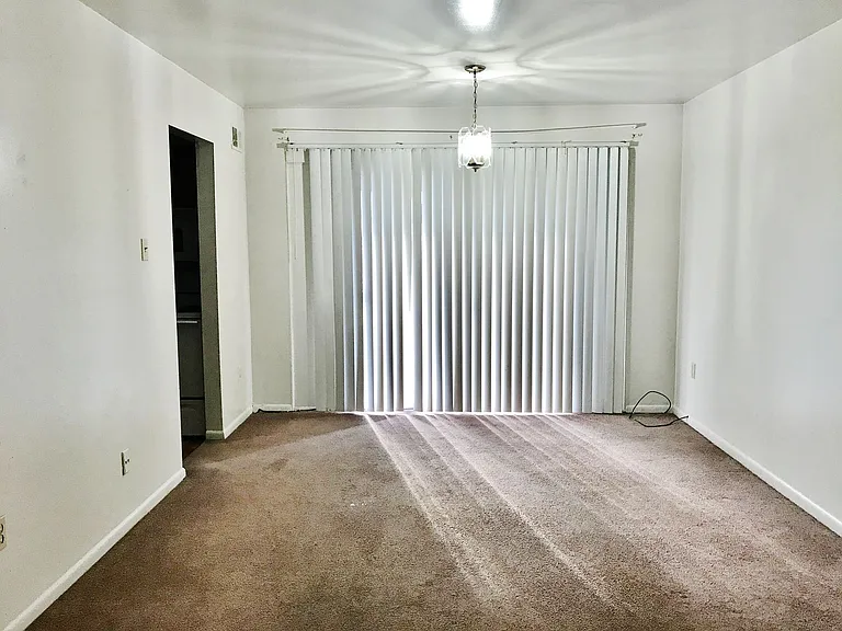 East Liberty - Apartments For Rent In Pittsburgh — Photo 7