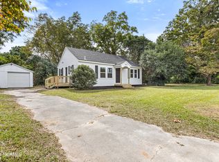 272 Bear Creek Rd, Hubert, NC 28539