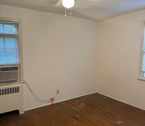 Bedroom (Ac unit included!)