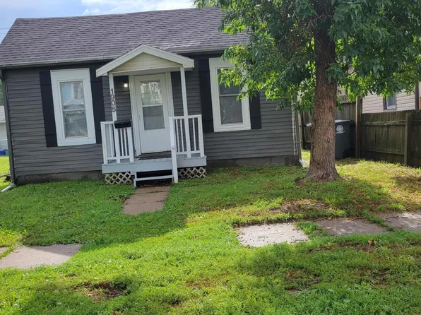 1905 S 11th St, Council Bluffs, IA 51501