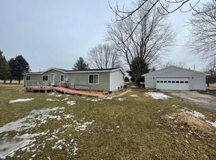 15420 White Creek Ave NE, Cedar Springs, MI 49319