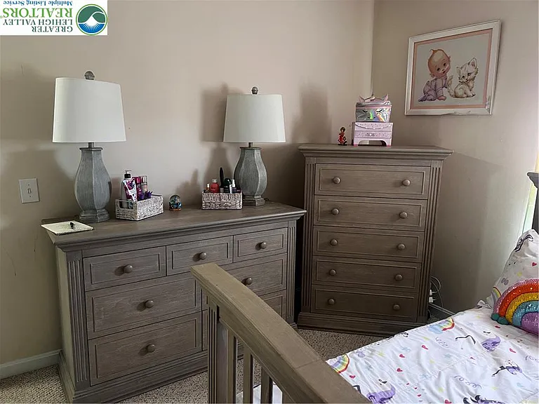 8549 Gateway Rd — Photo 26