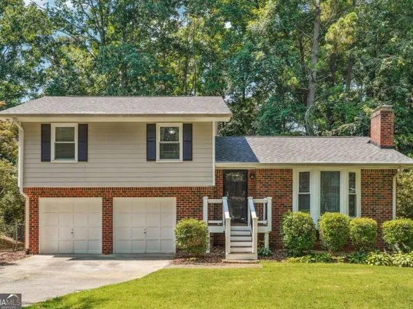 190 Windflower Trce, Roswell, GA 30075