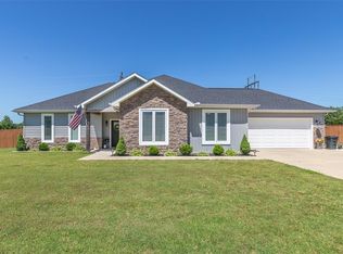 217 Berkshire Dr, Poplar Bluff, MO 63901