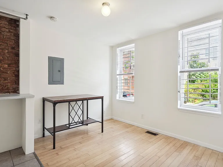 1616 Willington St #1 — Photo 5