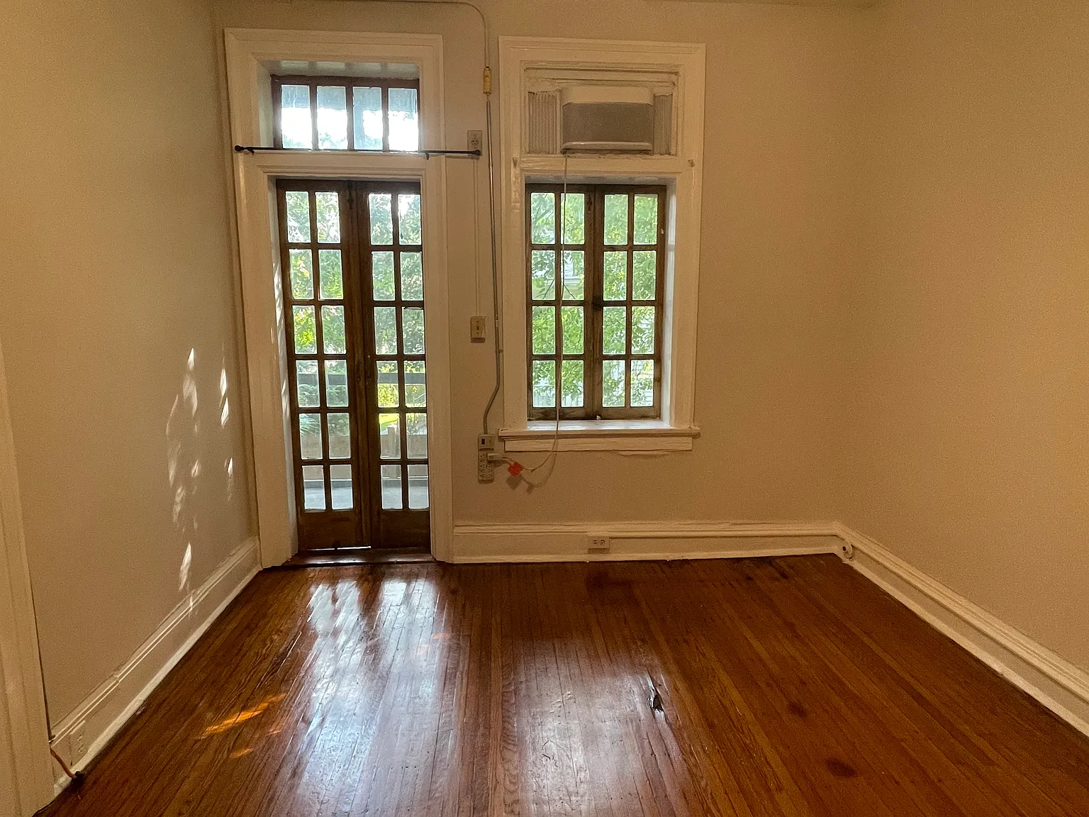 7904 Saint Charles Ave — Photo 4