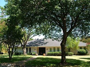10540 Les Jardins Dr, Dallas, TX 75229