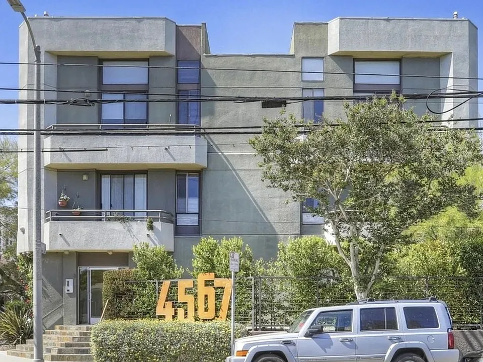 4567 Lexington Ave #205