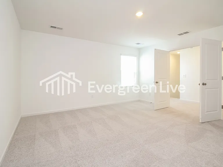 112 Stokely Way — Photo 7