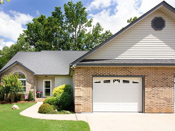 1209 Cobbs Glen Dr