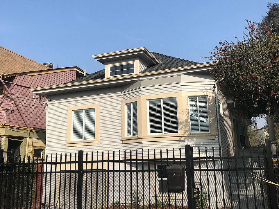 1st image of 670 31st St