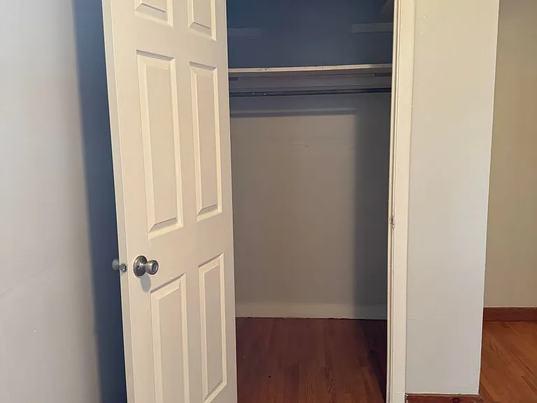 1552 Edmund Ave — Photo 7