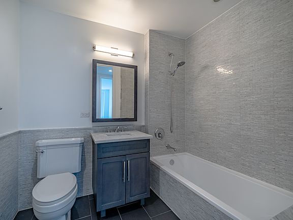 5th image of 2721 44th Dr APT 202